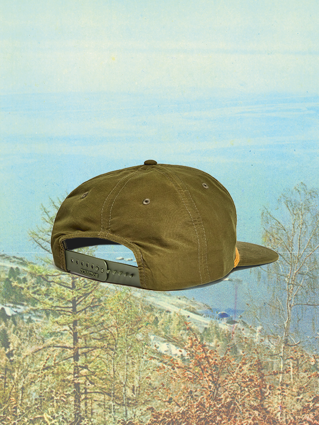 Grandad Hat in Lake Moss